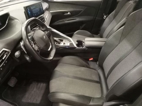 Peugeot 3008 Hybrid 225 e-EAT8 Allure Pack