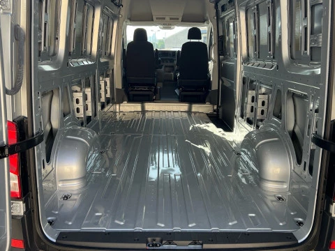 Volkswagen Crafter 35 Furgón BM TN L3H2 2.0TDI 130kW 4MO