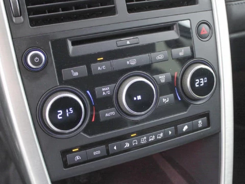 Land Rover Discovery Sport 2.2 SD4 190PS AUTO 4WD HSE LUX 190 5P