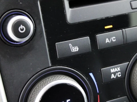 Land Rover Discovery Sport 2.2 SD4 190PS AUTO 4WD HSE LUX 190 5P