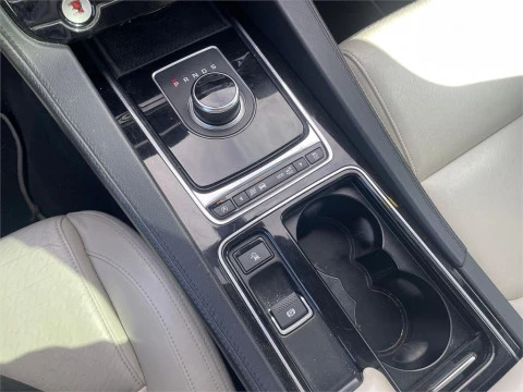 Jaguar F-Pace 3.0L TDV6 AWD Automático S