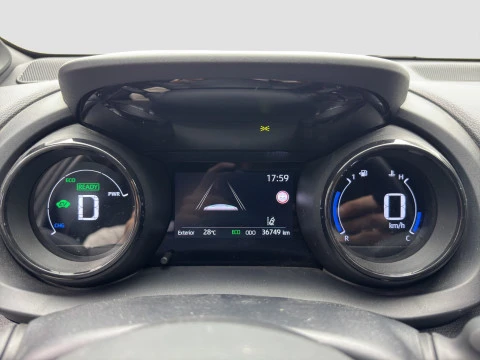 Toyota Yaris 1.5 120H Style Plus