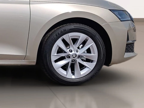 Skoda Octavia Combi 1.5 TSI 110kW DSG m-HEV Selection