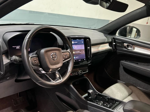 Volvo XC40 2.0 B3 PLUS DARK AUTO 163 5P