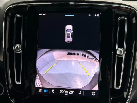 Volvo XC40 2.0 B3 PLUS DARK AUTO 163 5P