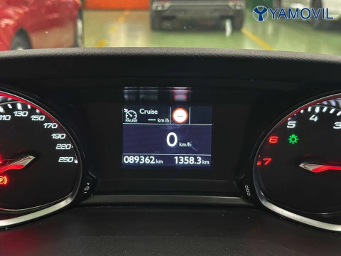 Peugeot 308 PureTech 110 SANDS Allure 81 kW (110 CV)