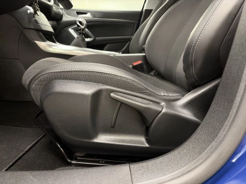 Peugeot 308 PureTech 110 SANDS Allure 81 kW (110 CV)