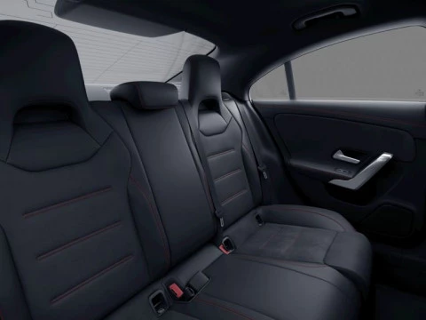 Mercedes-Benz CLA 180 AMG Line (EURO 6d)