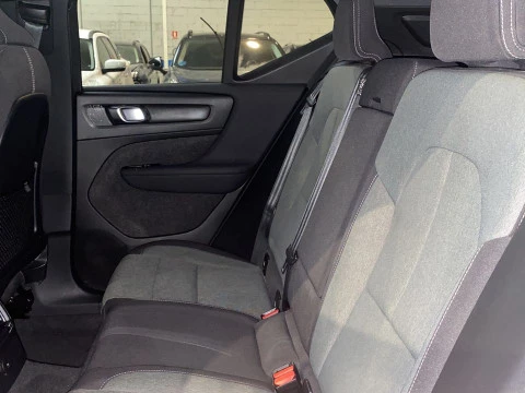 Volvo XC40 1.5 T4 RECHARGE INSCRIPTION EXP DCT 5P