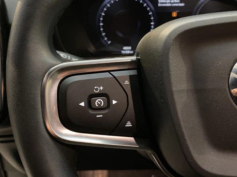 Volvo XC40 1.5 T4 RECHARGE INSCRIPTION EXP DCT 5P