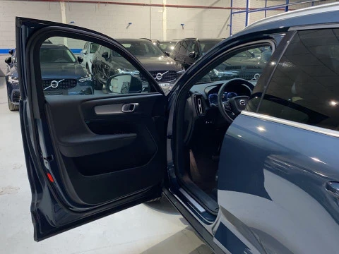 Volvo XC40 1.5 T4 RECHARGE INSCRIPTION EXP DCT 5P