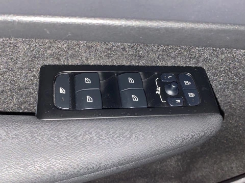 Volvo XC40 1.5 T4 RECHARGE INSCRIPTION EXP DCT 5P