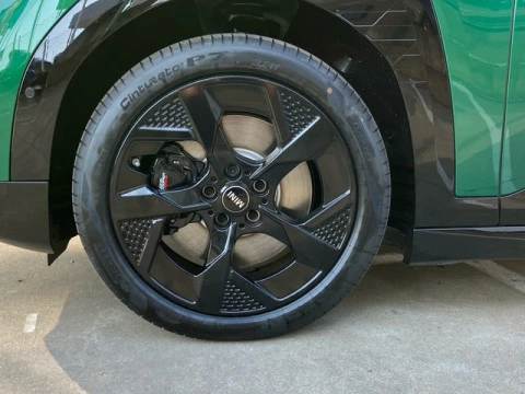 MINI Aceman SE 160 kW (218 CV)