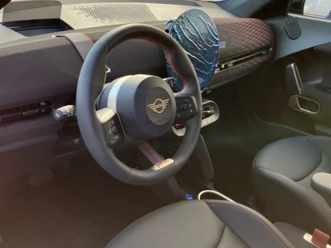 MINI Aceman SE 160 kW (218 CV)