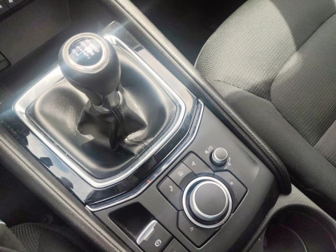 Mazda CX-5 e-SKY G MHEV 2.0 121kW Center-Line Plus