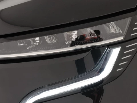 Renault Megane E-Tech BEV 60KWH 160KW ICONIC CONFORT 5P