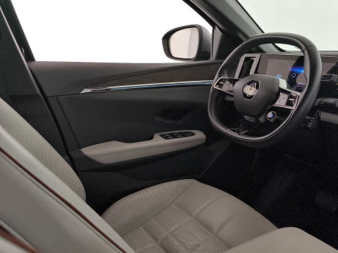 Renault Megane E-Tech BEV 60KWH 160KW ICONIC CONFORT 5P