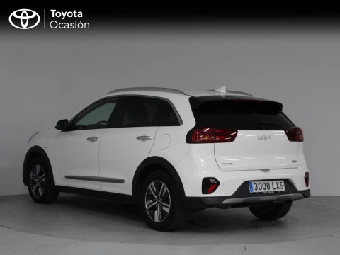 Kia Niro 1.6 GDi PHEV 104kW (141CV) Concept