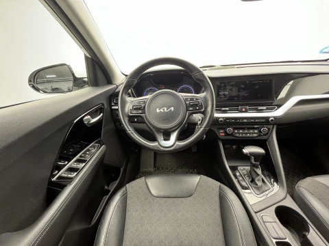 Kia Niro 1.6 GDi PHEV 104kW (141CV) Concept