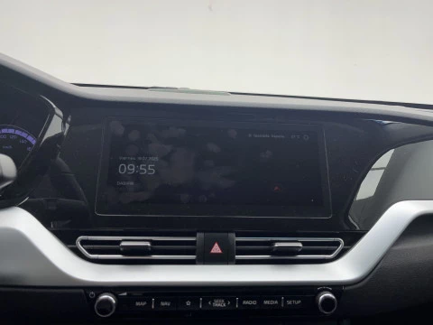 Kia Niro 1.6 GDi PHEV 104kW (141CV) Concept