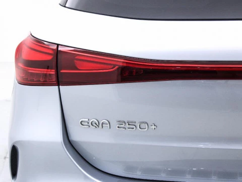 Mercedes-Benz EQA BEV 71KWH EQA 250+ AUTO 190 5P