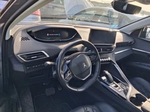 Peugeot 3008 Hybrid 225 e-EAT8 Allure Pack