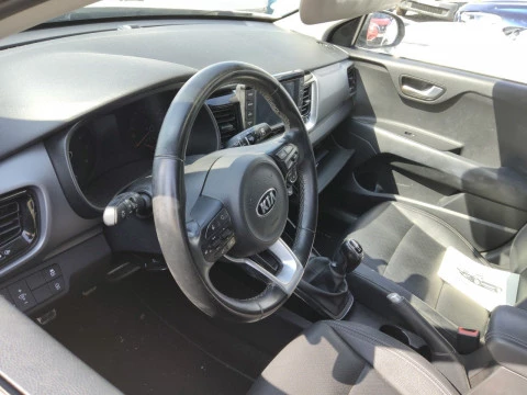 Kia Stonic 1.0 T-GDi 74kW (100CV) Black Edition