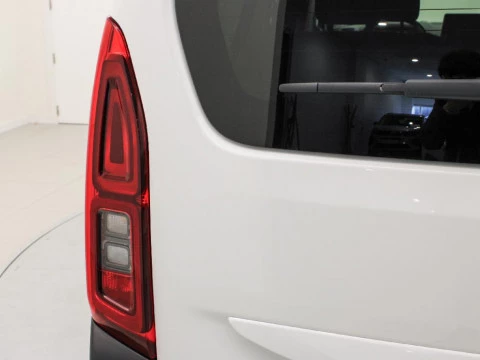 Citroën Berlingo 1.5 BLUEHDI 96KW TALLA M SHINE 130 5P