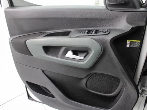 Citroën Berlingo 1.5 BLUEHDI 96KW TALLA M SHINE 130 5P