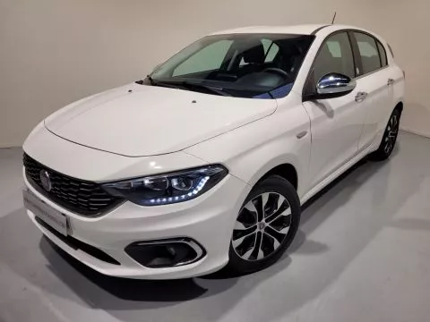 Fiat Tipo TIPO 1,3 95 CV MIRROR 5P Fiat Tipo TIPO 1,3 95 CV MIRROR 5P