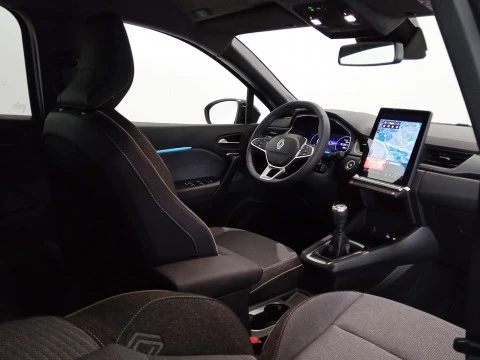 Renault Captur   TCe Techno 67kW