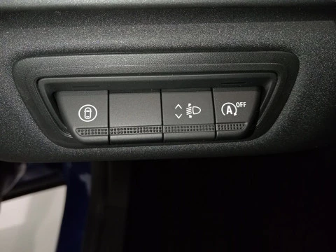 Renault Captur   TCe Techno 67kW