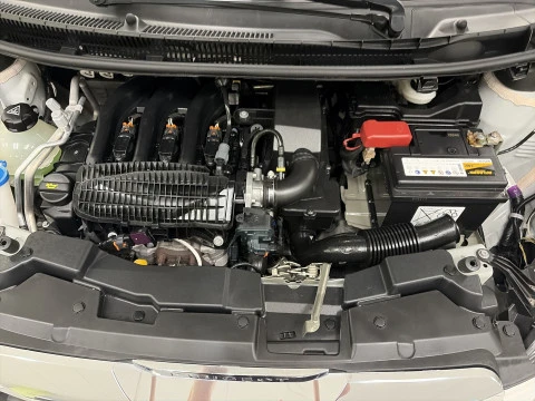 Peugeot 108 1.2 PureTech Allure 60 kW (82 CV)