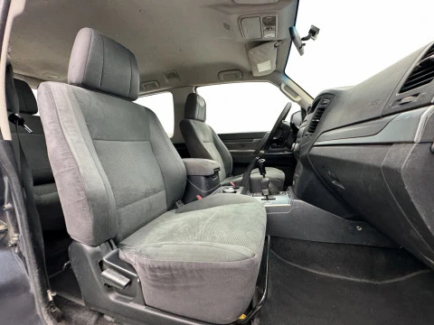 Mitsubishi Montero 3.2 DI-D Intense