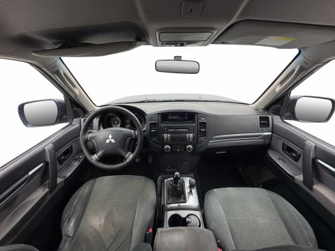 Mitsubishi Montero 3.2 DI-D Intense