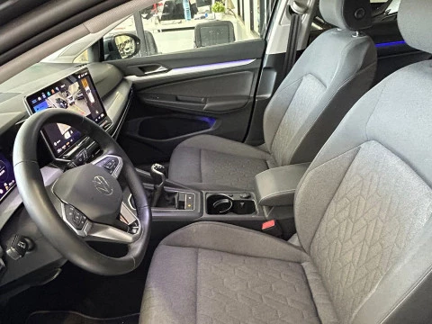 Volkswagen Golf Life 1.5 TSI 85kW (115CV)