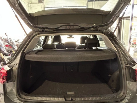 Volkswagen Golf Life 1.5 TSI 85kW (115CV)