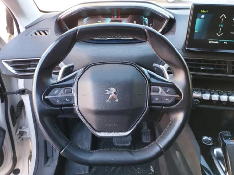 Peugeot 3008 Hybrid 225 e-EAT8 Allure