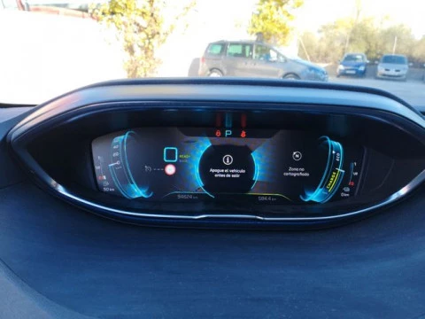 Peugeot 3008 Hybrid 225 e-EAT8 Allure