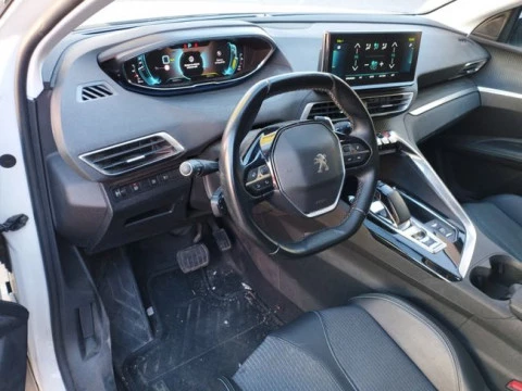 Peugeot 3008 Hybrid 225 e-EAT8 Allure