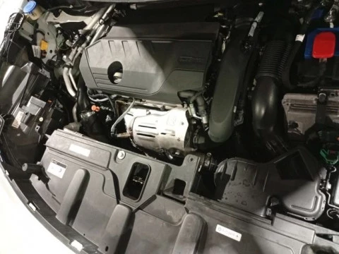 Peugeot 3008 Hybrid 225 e-EAT8 Allure