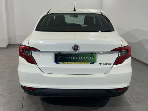 Fiat Tipo Sedan Life 1.3 Mjet Diesel 70kW 95CV