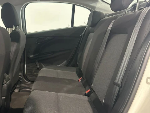 Fiat Tipo Sedan Life 1.3 Mjet Diesel 70kW 95CV