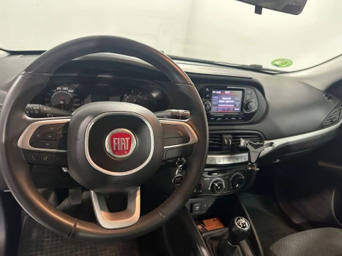 Fiat Tipo Sedan Life 1.3 Mjet Diesel 70kW 95CV