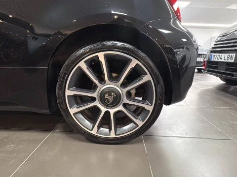 Abarth 500 595 1.4 16v T-Jet 121kW (165 CV)