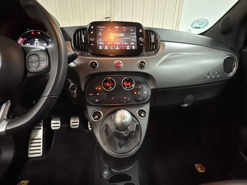 Abarth 500 595 1.4 16v T-Jet 121kW (165 CV)