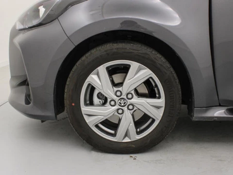 Toyota Yaris YA Yaris - MY25