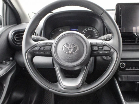 Toyota Yaris YA Yaris - MY25