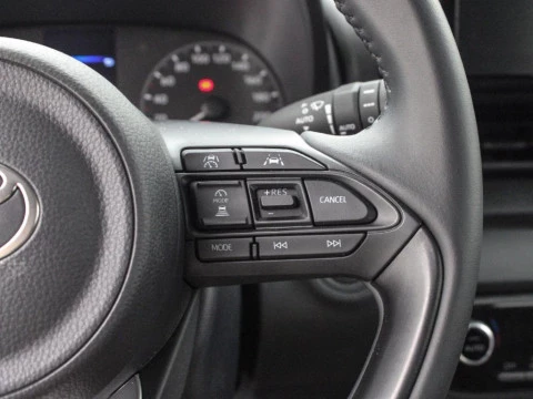 Toyota Yaris YA Yaris - MY25