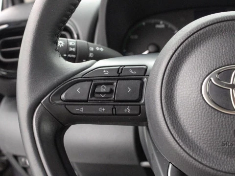 Toyota Yaris YA Yaris - MY25